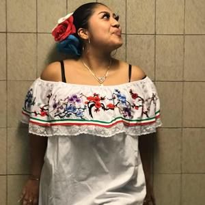 Meet your Posher, Rocio